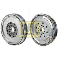 Volan Dmf Volvo S60 Ii (134) D5 10>15 S80 Ii (124) D5 10>15 V60 I (155  157) 2.4 D5 10>15 V70 Iii (135) D5 10>15 Xc60 I Suv (156) 2.4 D / D3 / D4 Awd 08>17 Xc70 Ii (136) 2.4 D / D4 Awd 07>16 D5244T17-D5244T12-D5244T11-D5244T22-D5244T21- LUK 415070110